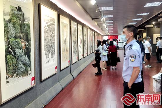 平安芗城—中国画名家作品展在漳州开展
